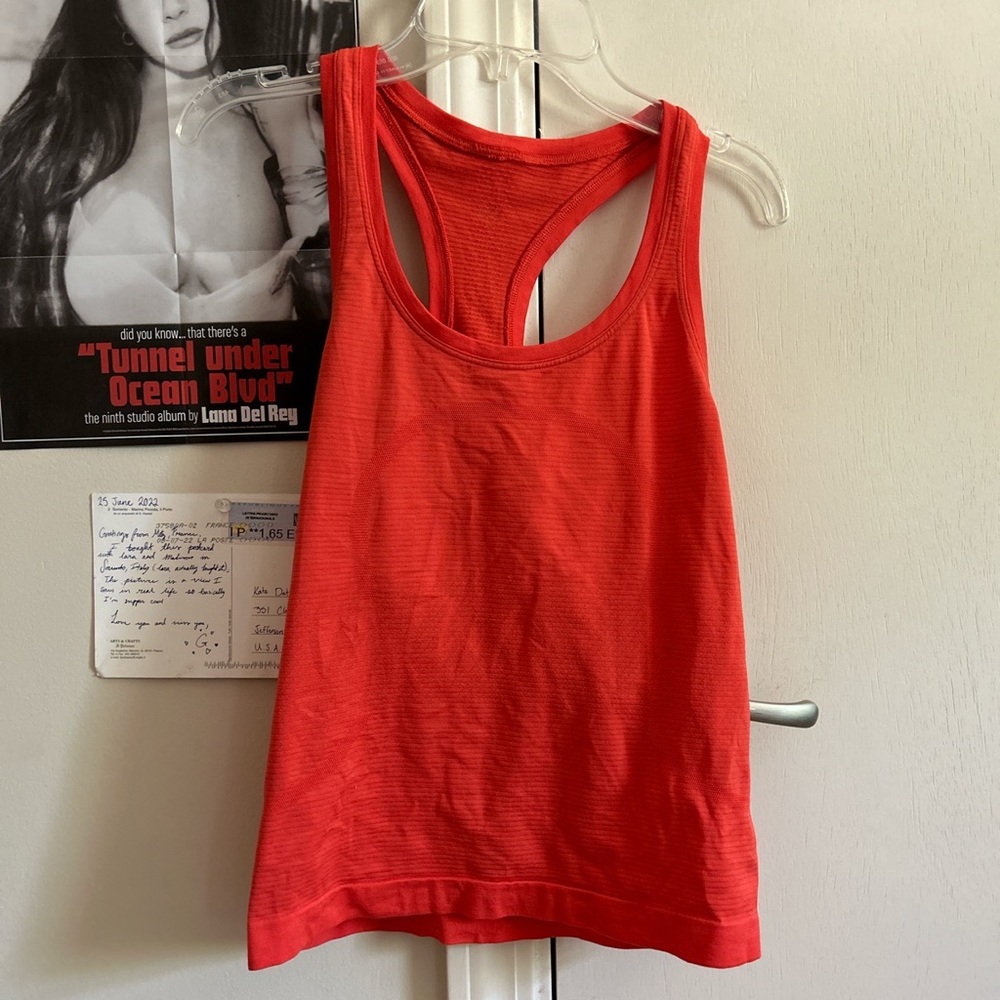 lululemon tank top